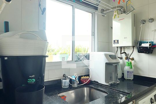 Área de Serviço de apartamento à venda com 3 quartos, 85m² em Campestre, Santo André
