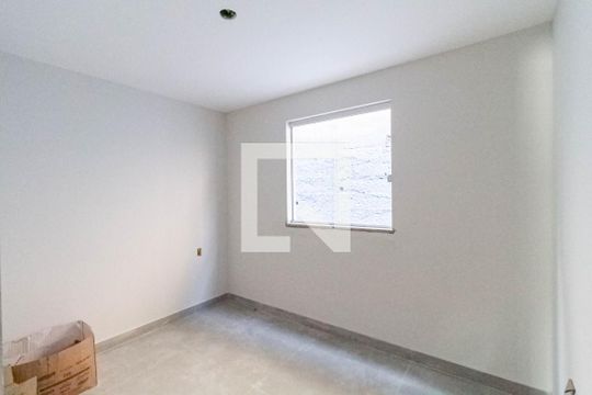 Quarto de casa à venda com 2 quartos, 70m² em Planalto, Belo Horizonte