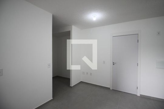 Sala de apartamento para alugar com 1 quarto, 35m² em Usina Piratininga, São Paulo
