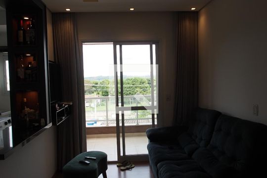 Sala de apartamento à venda com 2 quartos, 58m² em Medeiros, Jundiaí