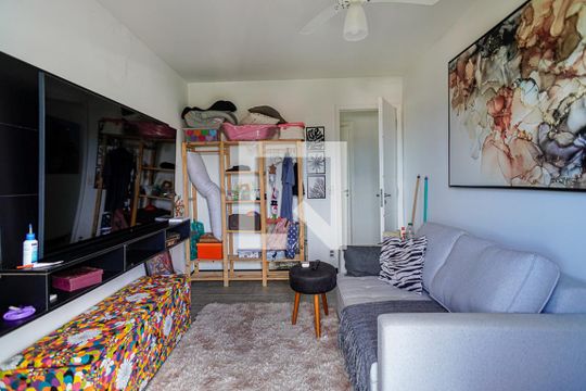 Quarto 1 de apartamento à venda com 2 quartos, 86m² em Camboinhas, Niterói
