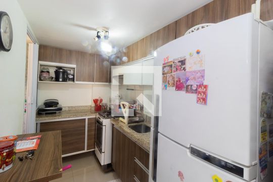 Cozinha de apartamento à venda com 3 quartos, 71m² em Mato Grande, Canoas