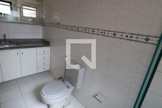 Banheiro da Suíte de apartamento para alugar com 3 quartos, 125m² em Tatuapé, São Paulo