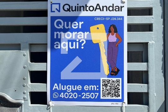Fachada de casa para alugar com 1 quarto, 40m² em Água Rasa, São Paulo