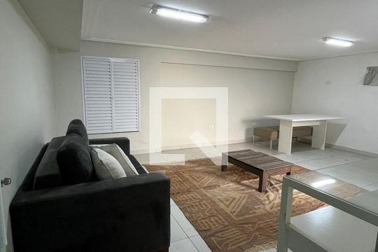 Sala/Quarto de casa para alugar com 1 quarto, 40m² em Água Rasa, São Paulo