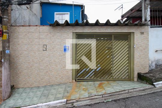 Fachada de casa à venda com 3 quartos, 100m² em Vila Progresso (zona Leste), São Paulo