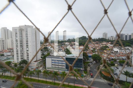 Vista do Quarto 2 de apartamento para alugar com 3 quartos, 73m² em Vila Isa, São Paulo