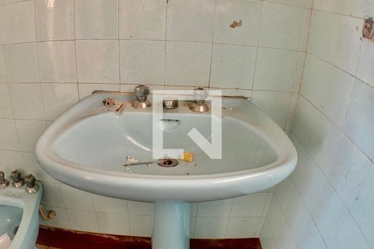 Banheiro de casa à venda com 5 quartos, 232m² em Ipiranga, São Paulo