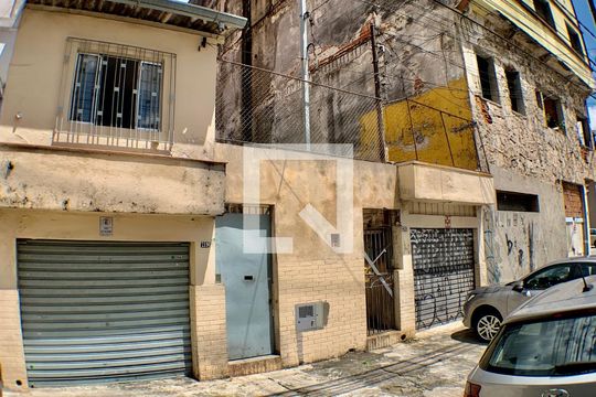 Fachada de casa à venda com 5 quartos, 232m² em Ipiranga, São Paulo