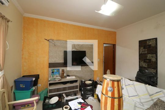 Sala de casa à venda com 3 quartos, 120m² em Vila Diva (zona Leste), São Paulo