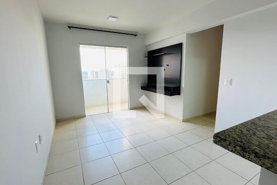 Apartamento à venda com 3 quartos, 68m² em Vila Viana, Goiânia