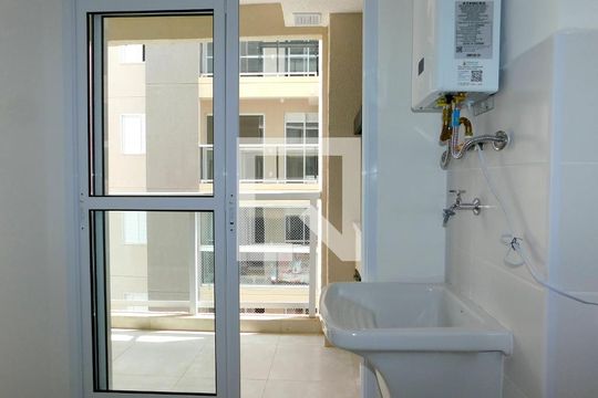 Área de Serviço de apartamento à venda com 3 quartos, 80m² em Balneário Tropical, Paulínia