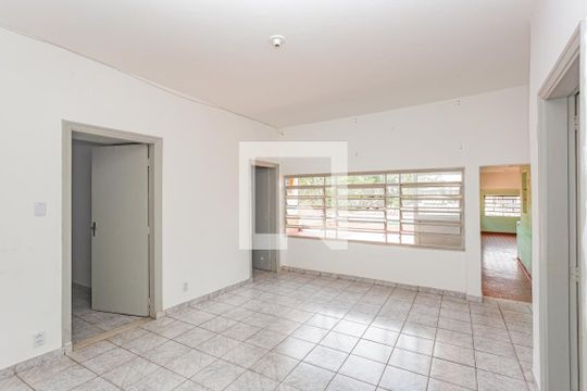 Casa à venda com 3 quartos, 380m² em São João Climaco, São Paulo