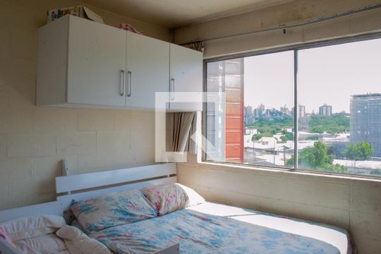 Quarto  de apartamento à venda com 1 quarto, 52m² em Partenon, Porto Alegre