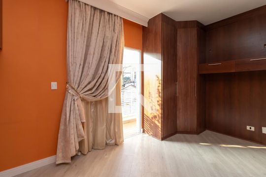 Suíte Principal de casa à venda com 4 quartos, 300m² em Jardim Paraíso, São Paulo