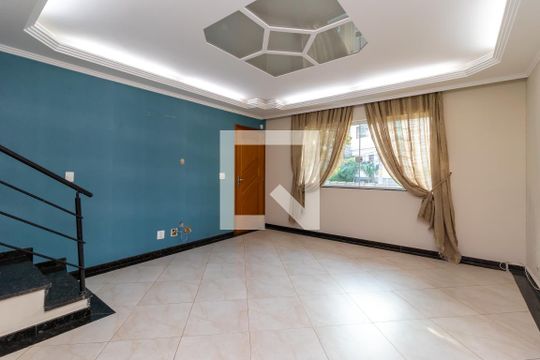 Casa à venda com 4 quartos, 300m² em Jardim Paraíso, São Paulo