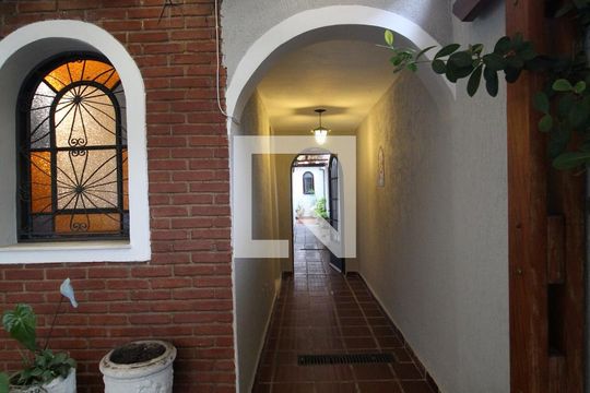 Garagem de casa para alugar com 3 quartos, 180m² em Santana, São Paulo