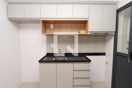 Cozinha de apartamento para alugar com 1 quarto, 43m² em Vila Mariana, São Paulo