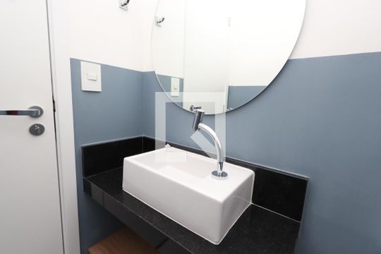 Lavabo de apartamento para alugar com 1 quarto, 43m² em Vila Mariana, São Paulo