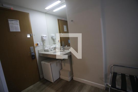 Suite  de apartamento à venda com 1 quarto, 40m² em Caiçaras, Belo Horizonte