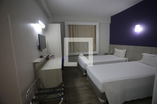 Suite  de apartamento à venda com 1 quarto, 40m² em Caiçaras, Belo Horizonte