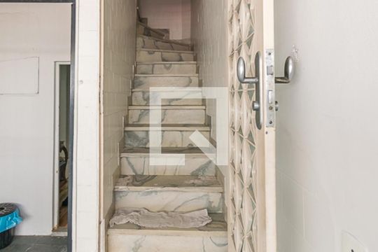 Garagem - Acesso ao 2º andar de apartamento à venda com 3 quartos, 97m² em Penha, Rio de Janeiro