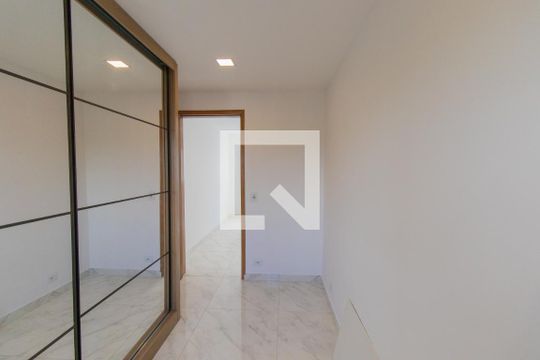 Quarto 1 de apartamento para alugar com 3 quartos, 103m² em Fazendinha, Curitiba