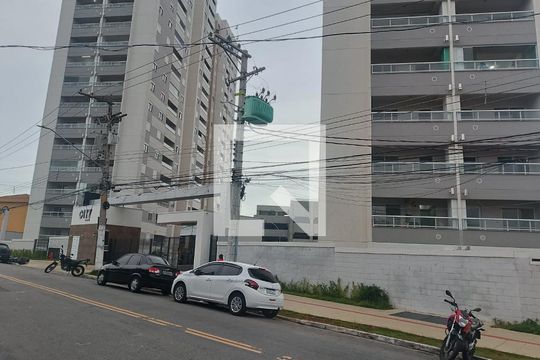 Fachada de apartamento para alugar com 2 quartos, 46m² em Vila Esperança, São Paulo