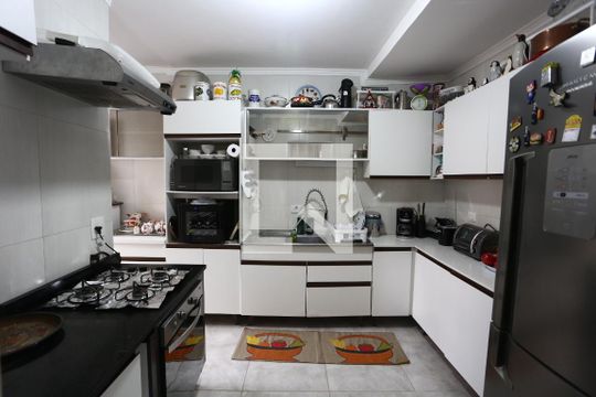 Cozinha de casa à venda com 3 quartos, 165m² em Vila Sônia, São Paulo