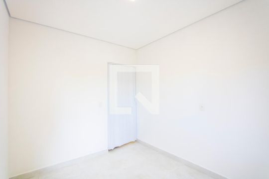 Quarto de casa para alugar com 1 quarto, 48m² em Jardim Irene, Santo André