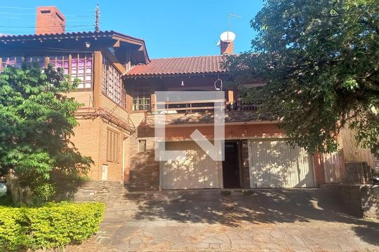 Fachada de casa à venda com 5 quartos, 430m² em Morro do Espelho, São Leopoldo