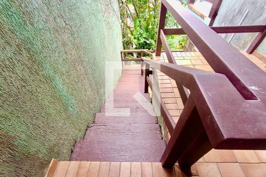 Escada de casa à venda com 4 quartos, 1217m² em Lagoa, Rio de Janeiro