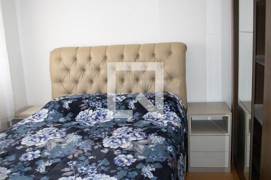 Quarto 2 de apartamento para alugar com 2 quartos, 42m² em Vila Guilherme, São Paulo