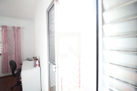 Suite 1 de casa à venda com 6 quartos, 200m² em Jardim Analia Franco, São Paulo