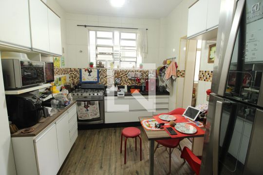 Cozinha de apartamento à venda com 2 quartos, 70m² em Lins de Vasconcelos, Rio de Janeiro