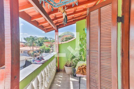 Quarto 01 Varanda de casa para alugar com 2 quartos, 70m² em Jardim Ester Yolanda, São Paulo