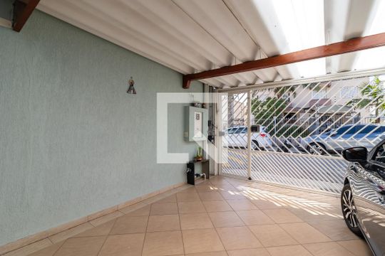 Garagem de casa à venda com 3 quartos, 180m² em Vila Aurora (zona Norte), São Paulo