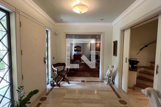 Hall social de casa à venda com 5 quartos, 362m² em Jardim Paulista, São Paulo