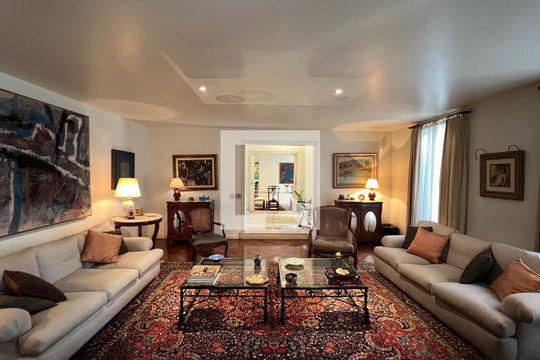 Sala de estar de casa à venda com 5 quartos, 362m² em Jardim Paulista, São Paulo