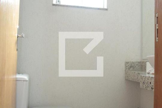 lavabo de casa à venda com 3 quartos, 170m² em Parque Copacabana, Belo Horizonte