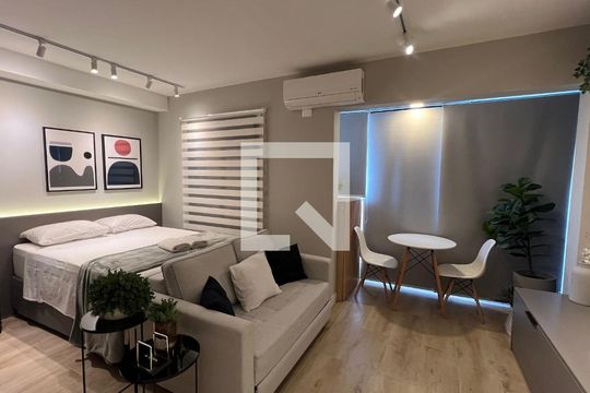 Studio de kitnet/studio para alugar com 1 quarto, 28m² em Pinheiros, São Paulo
