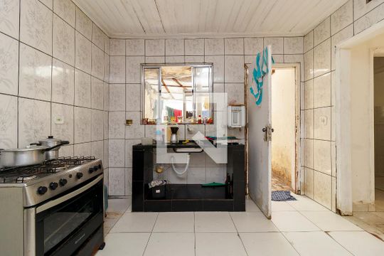 Cozinha de casa para alugar com 2 quartos, 180m² em Jardim Germânia, São Paulo