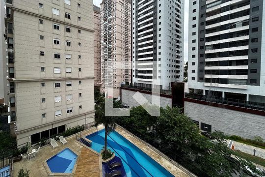 Vista de apartamento para alugar com 2 quartos, 81m² em Alphaville Empresarial, Barueri