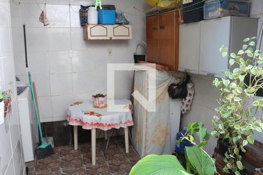 Área de Serviço de casa à venda com 2 quartos, 108m² em Cerâmica, São Caetano do Sul