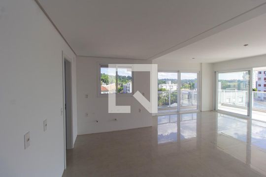 Cozinha de apartamento à venda com 3 quartos, 151m² em Morro do Espelho, São Leopoldo