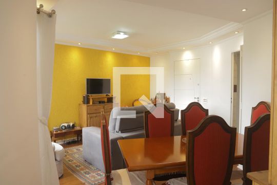 Sala de apartamento para alugar com 3 quartos, 84m² em Mirandópolis, São Paulo