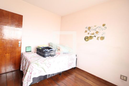 Quarto 1 de apartamento para alugar com 2 quartos, 69m² em Marta Helena, Uberlândia
