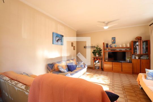 Sala de casa à venda com 3 quartos, 300m² em Vila Romana, São Paulo