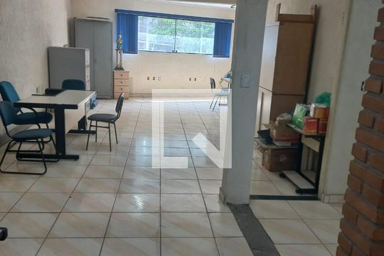 Casa para alugar com 1 quarto, 95m² em Vila Alpina, São Paulo