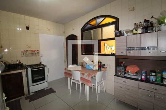 Cozinha de casa à venda com 5 quartos, 260m² em Pechincha, Rio de Janeiro